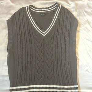 Women’s Wild Fable Sweater Vest Size Small